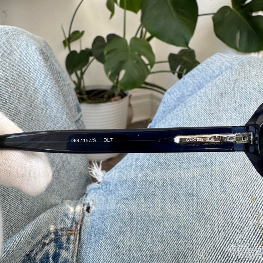 Vintage Gucci Sunglasses - Picture 5 of 8